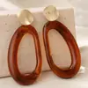 Brincos transfronteiriços estilo Melard, brincos de resina âmbar, brincos geométricos vintage de casco de tartaruga caramelo, brincos femininos outono/inverno