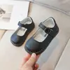 Zapatos de piel para niños 2025 otoño nuevo costura de coche zapatos de princesa para niñas moda punta redonda zapatos sencillos para bebés niñas transfronterizos