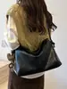 Bolsa de Gran Capacidad para Mujer 2026 Nueva Bolso de Hombro Cruzado de Lujo Ligero de Nicho de Gama Alta Versátil para Viajes y Uso Diario