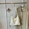 Bolso grande retro mate para mujer, gran capacidad, mochila casual nueva 2026 otoño e invierno para el trabajo y los desplazamientos, bolso tote