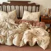 Juego de ropa de cama de cuatro piezas estilo retro, original, de lino estampado, con diseño floral, adecuado para dormitorios y uso doméstico, incluye funda de edredón y sábana bajera
