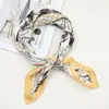 Pañuelo Cuadrado Nuevo Transfronterizo para Mujer de 70 cm Estampado Retro Seda de Imitación Pañuelo de Alta Gama Pañuelo Chal Protector Solar