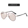 Moda clásica película Marina gafas de sol para hombre que cambian de color aluminio magnesio acero inoxidable gafas de sol inteligentes fotosensibles que cambian de color al por mayor