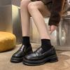 Sapatos de Couro Retrô Femininos para Outono, Sapatos Solteiros Estilo Francês com Solas Grossas para Aumento de Altura, Adequados para Saias, Boca Rasa, Mocassins Modernos e Versáteis