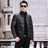 Nueva Chaqueta de Plumas de Cuero Genuino 2026 para Hombre, Chaqueta Corta de Cuero de Ternero Haining con Cuello Alto, Abrigo de Plumas Engrosado para Hombres de Mediana Edad