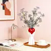 Jarrón Decorativo para el Hogar en Forma de Corazón Portátil Estilo Europeo Transfronterizo Pieza de Decoración para el Hogar de Arte en Resina Regalo de Nicho para el Día de San Valentín
