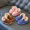 Zapatos de algodón de invierno para niños 2024 nuevos de dibujos animados cálidos y antideslizantes para interiores y exteriores, zapatos de algodón peludos para bebés para niños y niñas