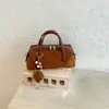Bolsa de mão feminina transfronteiriça espanhola, bolsa estilo bowling de nicho, nova moda 2026, bolsa versátil de alta qualidade para ombro e tote