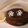 Pendientes Únicos de Flor Hueca de Doble Capa para Mujer, Temperamento Fresco y Dulce, Versátiles, Clavos para Oreja de Plata Esterlina 999 Incrustados con Circonita