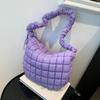 Bolsa de Nuvem Bordada com Linhas Aneladas Bolsa de Algodão Bolsa de Ombro Plissada Distinta Bolsa Transversal Tendência Estilo Ocidental Bolsa Tendência para o Dia a Dia