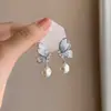 Pendientes Florales Geométricos con Tachuelas de Diamante Aguja Plateada, Pendientes Versátiles de Tendencia de Nicho Únicos y de Moda, Pendientes de Lujo Ligero de Gama Alta para Mujer