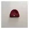 Gorro de punto estilo coreano para niños, nueva colección otoño/invierno, bordado con letras, con borde enrollado, perfecto para estilizar y proteger los oídos
