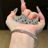 Pulsera Abierta de Flor de Zirconia de Doble Capa Super Brillante, Sensación de Lujo Ligero de Alta Gama, Accesorio de Mano Elegante Versátil para el Día a Día para Mujeres