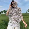 Bufanda estilo étnico para mujer, chal de protección solar de verano con cierre de botón, bufanda de seda para viajes por las praderas de Yunnan-Qinghai, bufanda para la playa