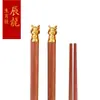 Palillos Infantiles del Zodiaco Madera de Ala de Pollo Sándalo Rojo Palillos Domésticos Madera Maciza Dibujos Animados Doce Signos del Zodiaco Un Palillo por Persona Al por Mayor
