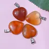Venda quente transfronteiriça amor 20mm pingente pedra de cristal natural coração formato de coração de pêssego colar acessórios de joias artesanais diy