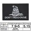 Parche de Tela Bordado Blanco y Negro Borde Rojo Impreso Velcro Criaturas Animales Insignia Cuadrada Parche Táctico Velcro