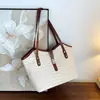 Bolsa Tote de Grande Capacidade Nova Casual para o Dia a Dia Praia Férias Bolsa de Ombro Estilo Coreano Trançada Moda Versátil Bolsa de Ombro Único