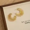 Brincos de Girassol Geométricos de Metal Estilo Europeu e Americano para Mulheres, Brincos de Design de Nicho Coração Line Art, Acessórios de Orelha da Moda para o Dia a Dia