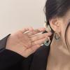 Pendientes de plata S925 con forma de aguja Guan Xiaotong, estilo francés retro, huecos, irregulares, con temperamento femenino, con clip avanzado para las orejas