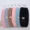 Otoño e Invierno Nuevo Estilo para Mujer Mangas Largas de Moda de Terciopelo Bordadas con Lazo Lindas Anti-Manchas Venta al por Mayor