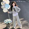 Conjunto de Moletom com Gola Reversível e Calça Wide Leg Lisa Cor Sólida - Estilo Casual Novo para Meninas - Coleção Primavera/Outono 2026