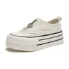 Tênis Brancos de Lona 2026 Verão Novo Estilo Zíper Tênis Casuais Sapatos Únicos de Solado Grosso Sapatos Esportivos Femininos Sapatos Versáteis que Aumentam a Altura