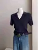 Top de punto blanco con cuello polo de manga corta para mujer, verano, seda de hielo fina, corto, ajustado, cuello en V, hombro normal, camiseta