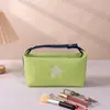 Nuevo neceser tipo bolso de mano de camelia, diseño apto para viajes, bolsa de almacenamiento de alta gama para cosméticos, labiales y llaves