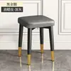 Doméstico Luz Luxo Banqueta empilhável Banco de banco quadrado moderno simples mesa de jantar banqueta redonda Cadeira criativa Banqueta baixa pequena para sala de estar