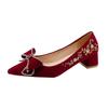 Zapatos de boda rojos, zapatos de novia 2024, nuevos zapatos de tacón alto franceses de ante puntiagudo para mujer, zapatos de tacón de aguja para vestido de novia Xiuhe, zapatos individuales