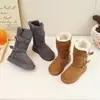 Botas de Nieve para Niños 2026 Invierno Nuevo Estilo Más Terciopelo Cálido Doble Hebilla Superficie de Felpa Bota de Algodón de Media Pantorrilla Antideslizante Botas para Niños y Niñas