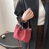Bolso de Mano de Moda Casual Plegado Tipo Cubo 2026 Nuevo Bolso de Hombro de Moda Tendencia Bolso Cruzado Elegante Versátil