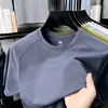 Camiseta de Manga Corta Fresca de Seda de Hielo para Hombre, Nuevo Estilo de Verano, Cuello Redondo, Color Sólido, Casual, Transpirable, Camiseta de Manga Media de Gama Alta para Hombre
