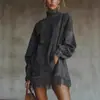 2026 Novo Estilo Europeu e Americano Gola Alta Solto Manga Longa Franja Veludo Dourado Gola Redonda Vestido Texturizado Estilo Moda Outono e Inverno
