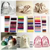 Fabricante de Bolsa de Satén de Seda con Cordón Personalización Colgante Encanto Llavero Almacenamiento Bolsa de Tela con Cordón Puede Imprimir Logo