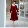 Vestido Tostado Talla Plus para Novia 2026 Nuevo Estilo Vestido de Compromiso de Alta Gama para Mujer, Adecuado para Uso Diario, Vestido de Terciopelo