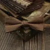 Novo estilo de gravatas borboleta para homens vintage all-match noivo casamento mulheres café marrom vermelho azul listrado flor distinto