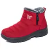 Nuevos zapatos de algodón de invierno para mujer con forro de felpa, engrosados para abrigar, botines bordados de suela gruesa, botas de algodón versátiles para exteriores de felpa
