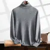 Suéter de cuello alto para hombre de cachemira Otoño e Invierno Versátil Cálido Talla grande Jersey Cardigan Color liso Base Cardigan de punto