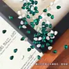 Pedras de strass para nail art com zircônia de base reta em formato de gota d'água, pedras de strass facetadas irregulares brilhantes em formato de flor para decoração de unhas