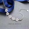 Pulsera de Flor de Cerezo Pulsera Simple Estudiante Estilo Japonés y Coreano Distintiva Joyería de Mano de Diamante Pulsera de Flor Rosa Fresca para Mujer