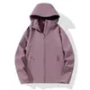 Jaqueta softshell para uso externo, design unissex, adequada para vestuário de trabalho, uniformes de equipe e pode ser personalizada com impressão para lazer ao ar livre, negócios e uso diário.