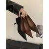 2025 Novo Estilo Outono Estilo Retrô Francês Bico Fino Camurça Boca Rasa Salto Alto Stiletto Sapatos Versáteis Estilo Casual Feminino