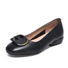 Zapatos planos bajos para mujer, nuevo modelo 2026, zapatos de cuero suave para mujer, zapatos pequeños de cuero de tacón bajo, estilo otoño, punta redonda, mocasines con hebilla cuadrada