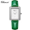 Reloj cuadrado con cinturón de cuero para mujer, reloj fino e impermeable para mujer, reloj de cuarzo de moda sencillo con tres pines y pequeño cuadrado.