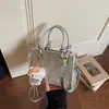 Bolsa de Mão de Luxo para Mulheres, Novo Modelo 2026, Moderna e Versátil, Adequada para o Trabalho e o Dia a Dia, Bolsa Pequena Quadrada Transversal Exquisita