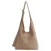 2024 Nova Bolsa Tote Casual Portátil Feminina Grande Capacidade Textura Bolsa de Ombro para o Dia a Dia Estilo Preguiçoso Bolsa de Axila