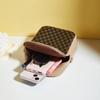 Bolsa de Celular Estampada Clássica 2025 Novas Bolsas Femininas Bolsa Pequena Simples Feminina Bolsa Transversal Pequena Casual Estilo Ocidental