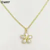 Wt-Jn339 Colar com Pingente de Pérola Natural em Formato de Flor Fresca e Doce Versátil para o Dia a Dia Colar para Saia para Mulheres
